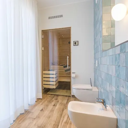 Апартаменты Luxus_spa_og_fewo Quartier 4 _we 4_ Гёрен-Леббин
